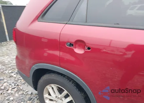 2014 Kia Sorento Lx from USA, damaged, VIN 5XYKT3A65EG444836